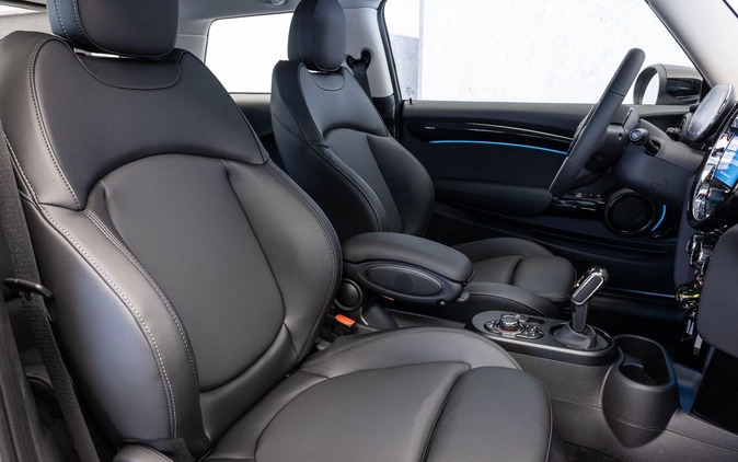MINI Cooper S cena 149900 przebieg: 7, rok produkcji 2023 z Nowa Sól małe 191